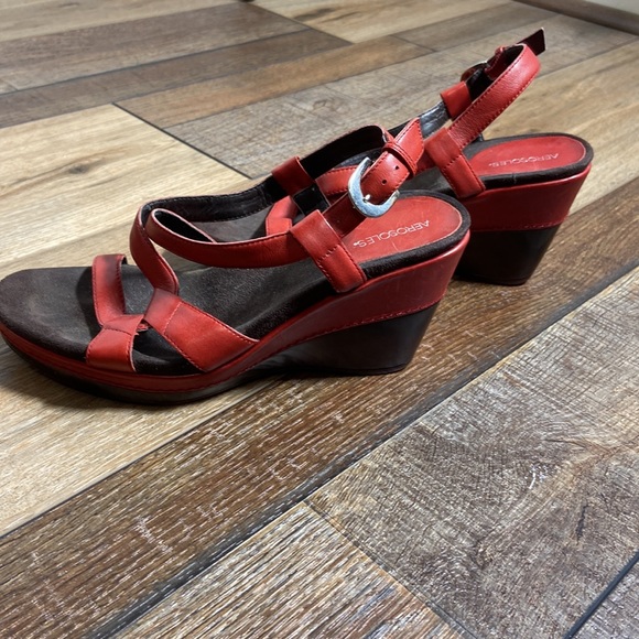 Aerosoles Hedge Maple Red Wedges Size 6.5 - Picture 6 of 12